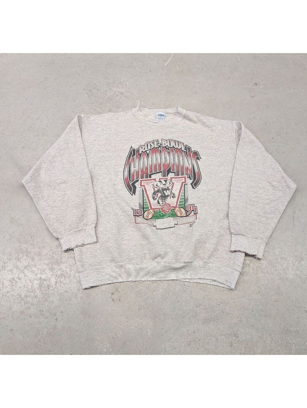 Vintage 90s Salem Wisconsin Rose Bowl Distressed Sweater